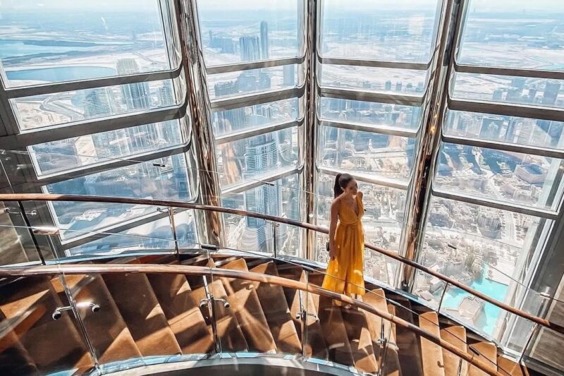 Inside Burj Khalifa with Staircase View